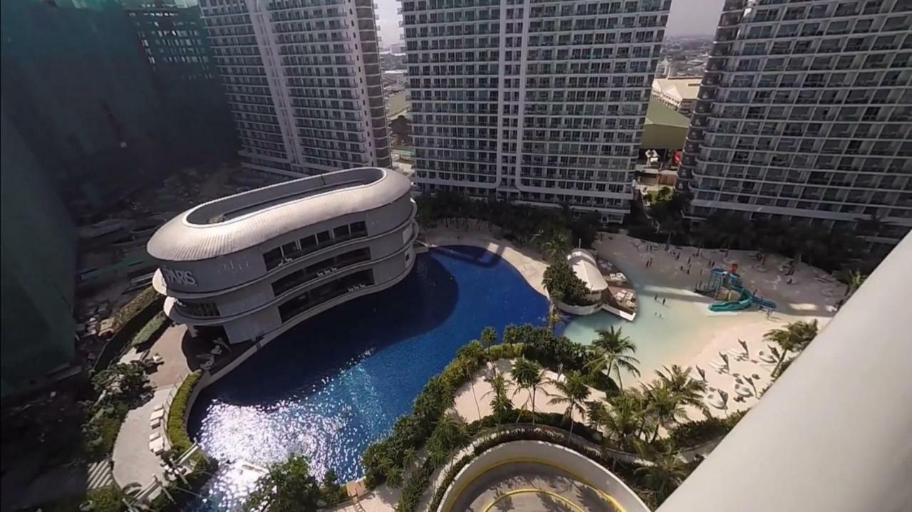 Azure Condo Resort Paranaque Bldg Maldives Manila Bagian luar foto